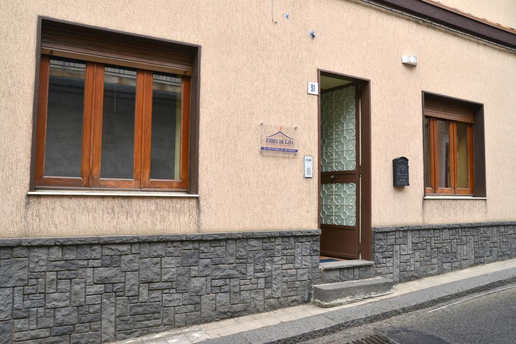 B&B Fiori Di Lava Николози Экстерьер фото
